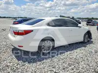 2014 Lexus ES350 photo