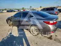2014 Lexus ES350 photo