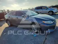 2014 Lexus ES350 photo