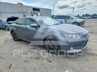 2014 Lexus ES350 photo