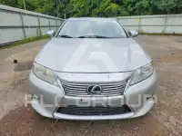 2014 Lexus ES350 photo