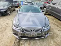 2014 Lexus LS photo