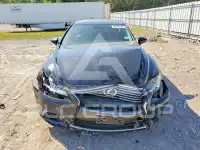 2014 Lexus LS460 photo