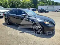 2014 Lexus IS photo
