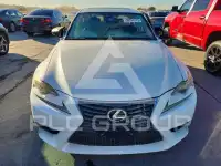 2014 Lexus IS photo