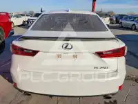 2014 Lexus IS photo