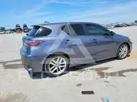 2014 Lexus CT200 photo