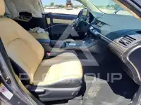 2014 Lexus CT200 photo