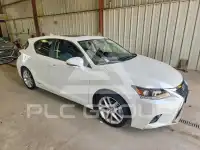 2014 Lexus CT200 photo