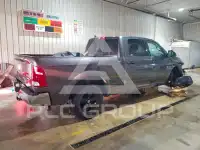 2014 RAM 1500 photo