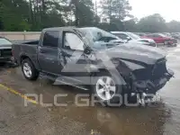 2014 RAM 1500 photo
