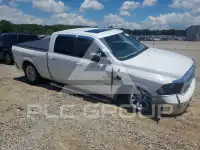 2014 RAM 1500 photo