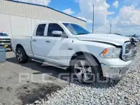 2014 RAM 1500 photo
