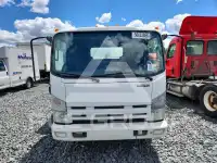2014 Isuzu NPR фото