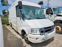 2014 Isuzu NPR фото
