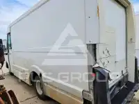 2014 Isuzu NPR фото