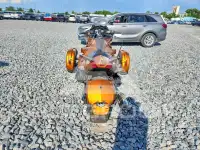 2014 Can-AM SPYDER фото