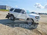 2014 Toyota 4 RUNNER photo