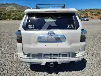 2014 Toyota 4 RUNNER photo