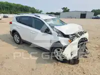 2014 Toyota RAV4 photo