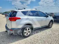 2014 Toyota RAV4 photo