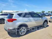 2014 Toyota RAV4 photo