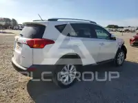 2014 Toyota RAV4 photo