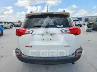 2014 Toyota RAV4 photo