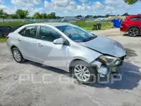 2014 Toyota COROLLA фото