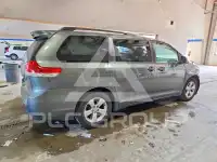 2014 Toyota SIENNA фото