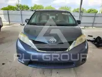2014 Toyota SIENNA фото