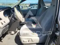 2014 Toyota SIENNA фото