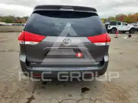 2014 Toyota SIENNA фото