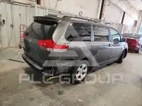 2014 Toyota SIENNA фото