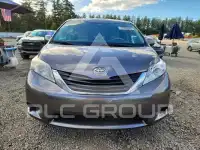 2014 Toyota SIENNA фото