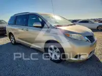 2014 Toyota SIENNA фото