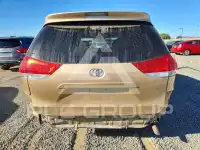 2014 Toyota SIENNA фото