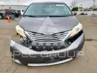 2014 Toyota SIENNA фото