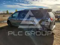 2014 Toyota SIENNA photo