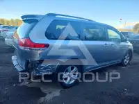 2014 Toyota SIENNA фото
