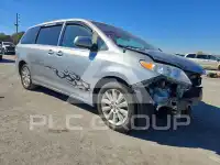 2014 Toyota SIENNA фото