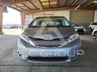 2014 Toyota SIENNA фото