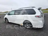 2014 Toyota SIENNA photo