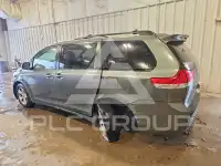 2014 Toyota SIENNA фото