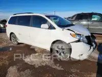 2014 Toyota SIENNA фото
