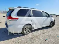 2014 Toyota SIENNA фото