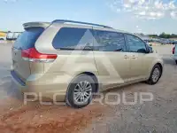 2014 Toyota SIENNA фото