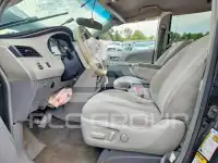 2014 Toyota SIENNA фото