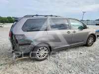 2014 Toyota SIENNA фото