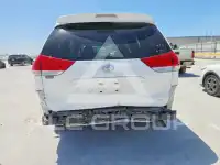 2014 Toyota SIENNA фото